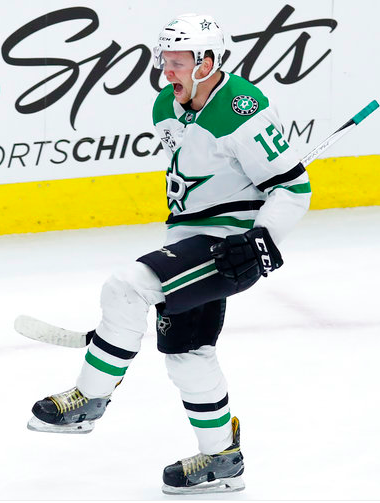 Radak Faksa celebrates penalty shot goal. 