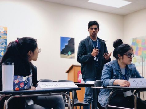 Modeling World in Model United Nations
