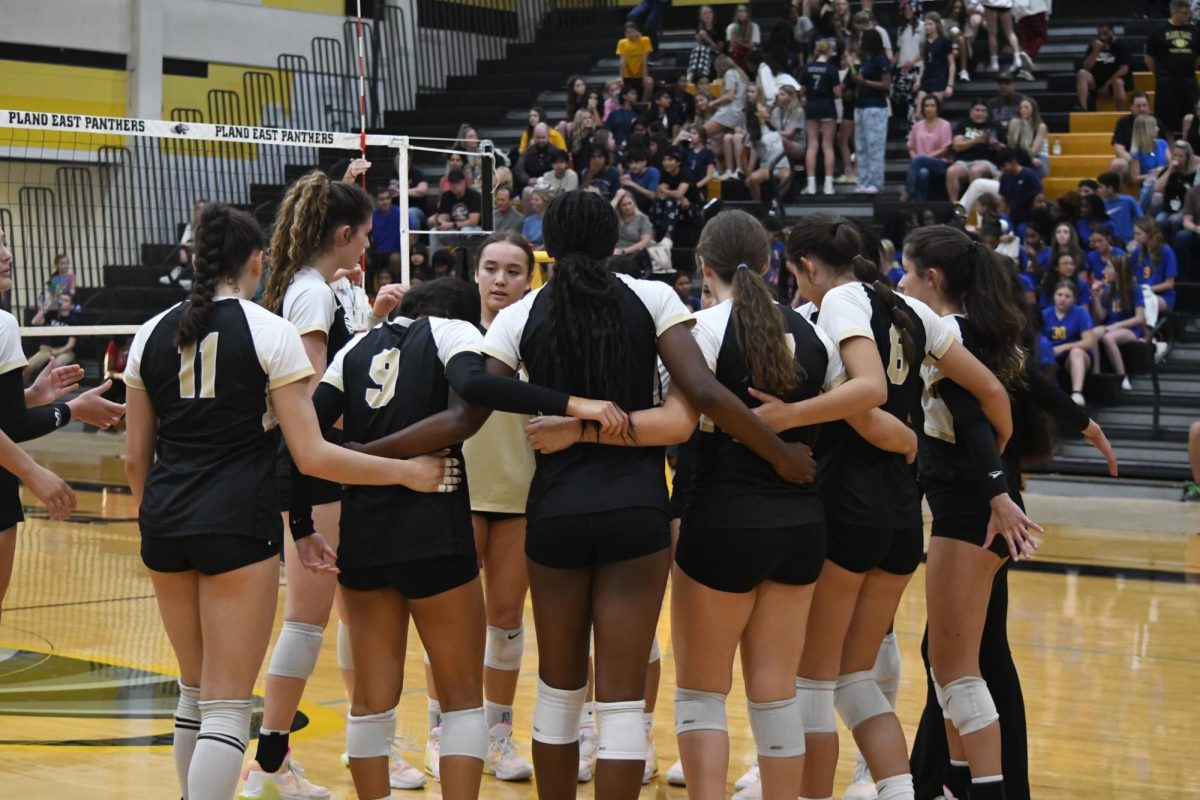 Volleyball Team Serves Up Their Best Season Yet