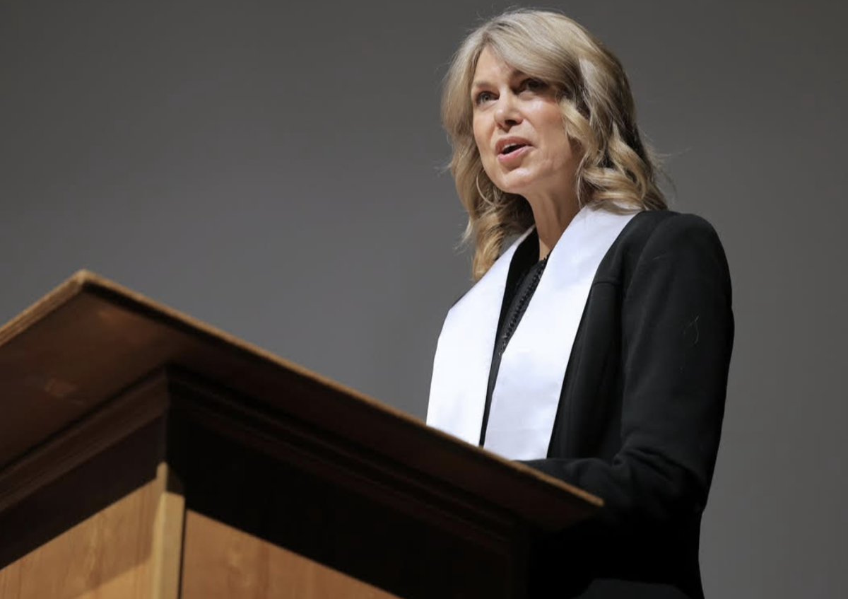 Photo from @planoschools
Stanton delivering a speech at the IB Stole Ceremony.